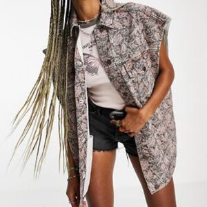 Topshop oversized denim vest in floral print. NWT.